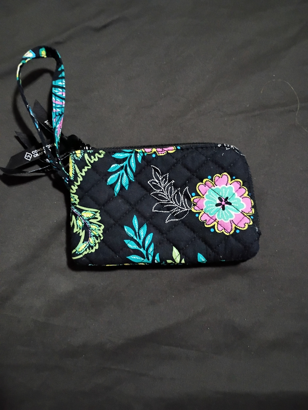 3 Zip Wallets In One - Picture 3 of 8